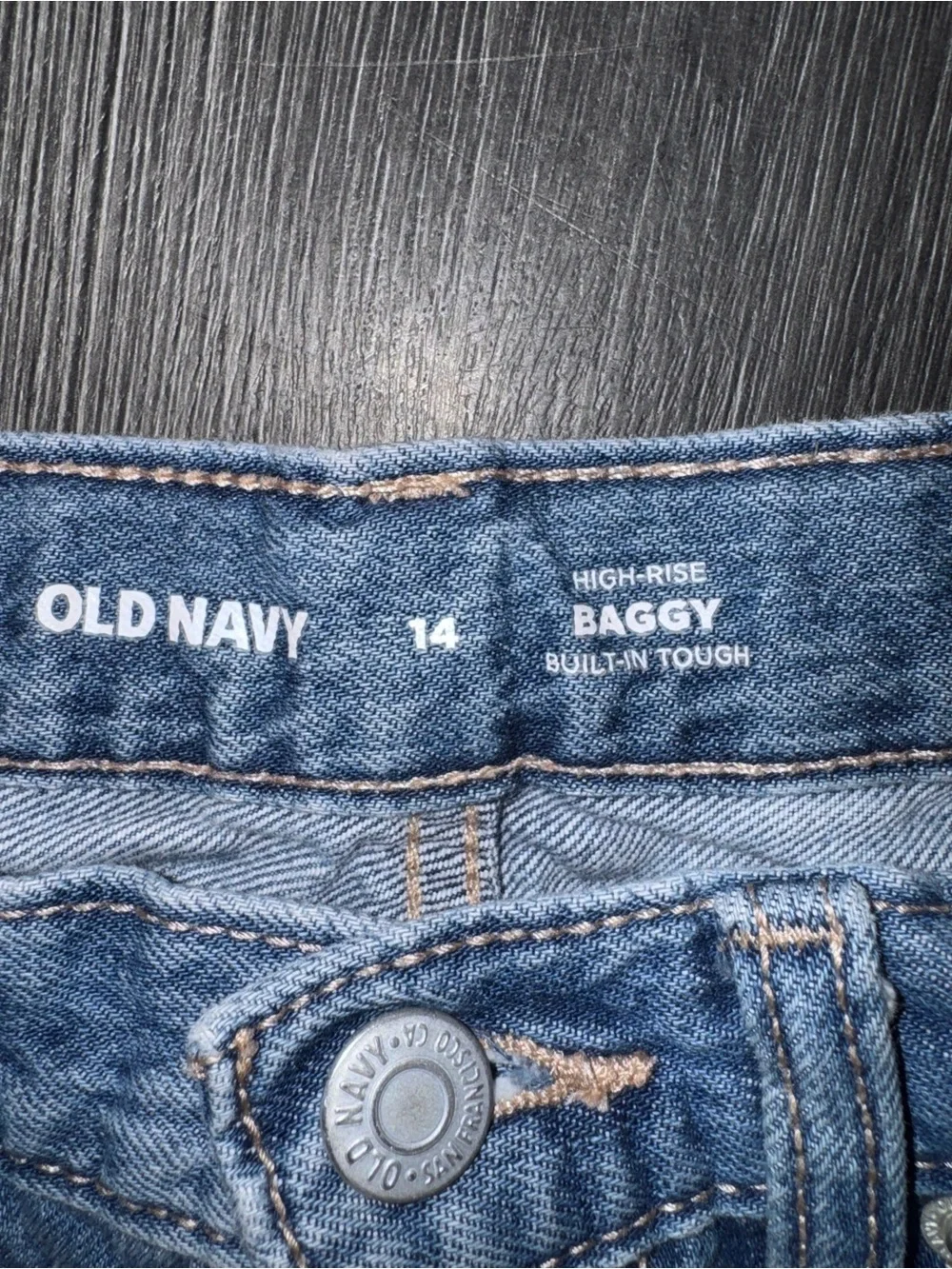 High-Rise Baggy Jeans w/ Cargo pockets